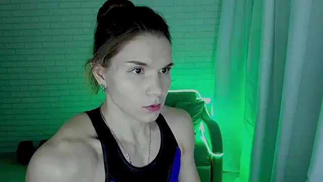 Snapshot of Lisa_Ray chatting on 2, 2, 2025 Lisa Ray online show from 2, 2, 2025