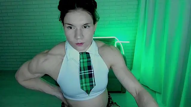 Snapshot of Lisa_Ray chatting on 28, 2, 2025 Lisa Ray online show from 28, 2, 2025