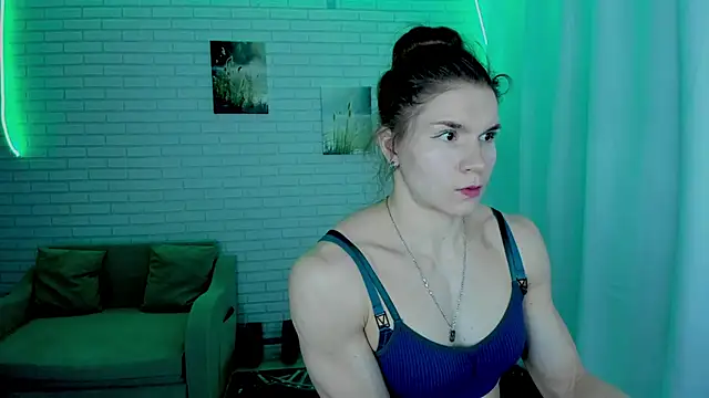 Snapshot of Lisa_Ray chatting on 27, 11, 2025 Lisa Ray online show from 27, 11, 2025