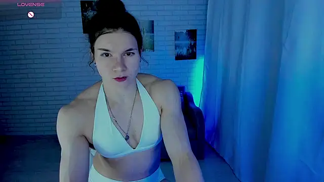 Lisa Ray online show from 18, 6, 2026