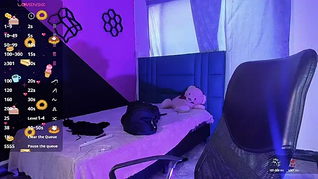 dakota-bright01 online show from 31, 1, 2025