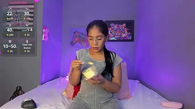 PammelaRoss1 online show from 29, 11, 2025