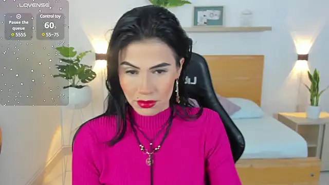 stephanya  online show from 4, 2, 2025