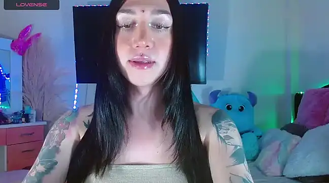 karla zambrano online show from 17, 12, 2024