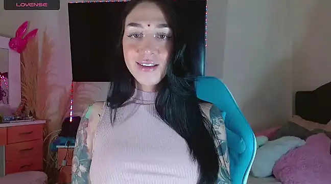 Snapshot of karla_zambrano chatting on 11, 2, 2025 karla zambrano online show from 11, 2, 2025