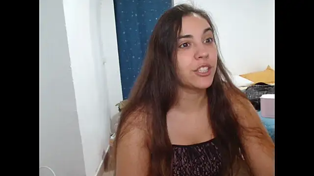 Snapshot of Ursumi1 chatting on 10, 10, 2025 Ursumi1 online show from 10, 10, 2025