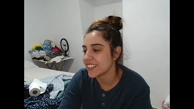 Snapshot of Ursumi1 chatting on 19, 10, 2025 Ursumi1 online show from 19, 10, 2025