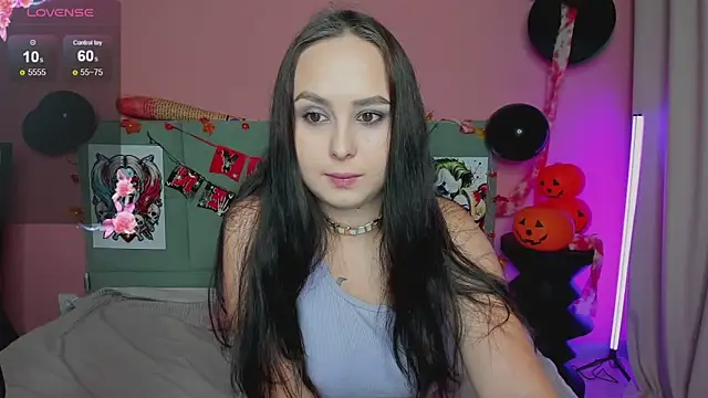 BeatriceReeves online show from 31, 10, 2025