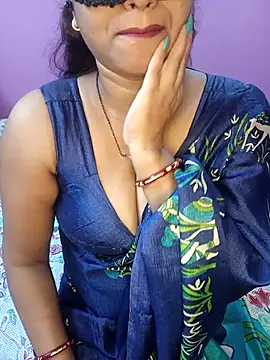 Snapshot of Sexy_Mona_Bhabhi chatting on 10, 10, 2025 Sexy Mona Bhabhi online show from 10, 10, 2025