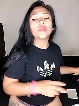 Snapshot of ineliveca chatting on 4, 1, 2025 ineliveca online show from 4, 1, 2025