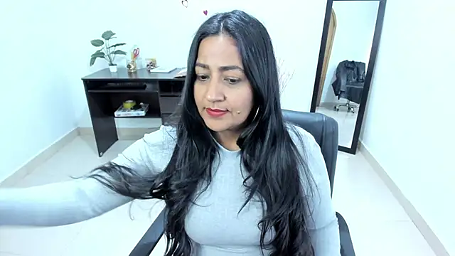 Adele Sweett online show from 19, 2, 2025