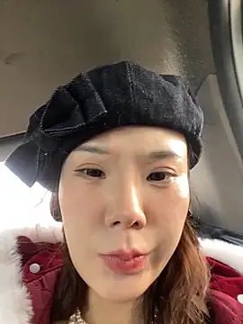 Snapshot of ChuChu1991 chatting on 28, 11, 2025 ChuChu1991 online show from 28, 11, 2025