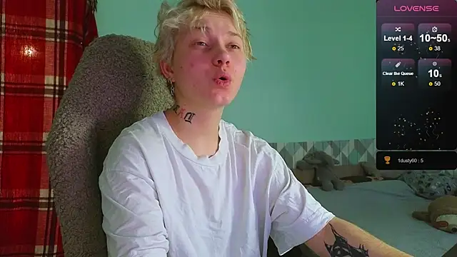 esajukyy online show from 6, 1, 2025