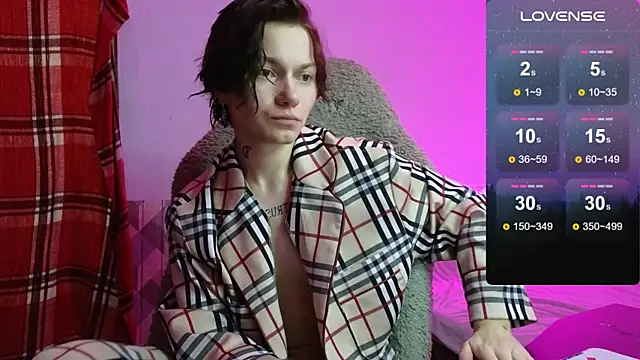 esajukyy online show from 4, 11, 2025