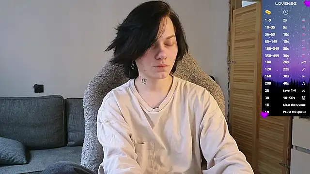 esajukyy online show from 5, 3, 2026