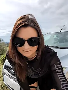 Snapshot of Samira-Summer chatting on 5, 3, 2026 Samira-Summer online show from 5, 3, 2026