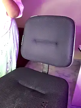 Olivia3 online show from 15, 2, 2025