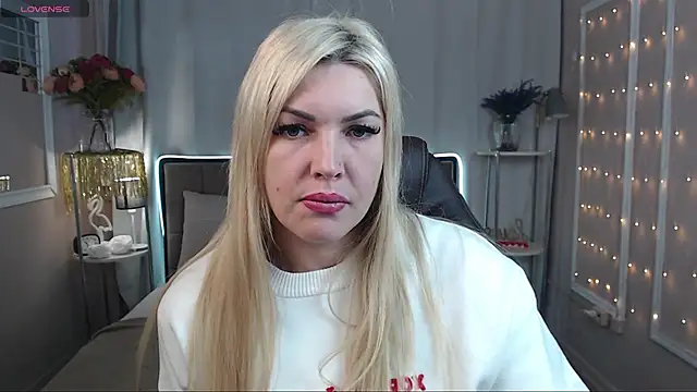 lissa voxx online show from 8, 2, 2025