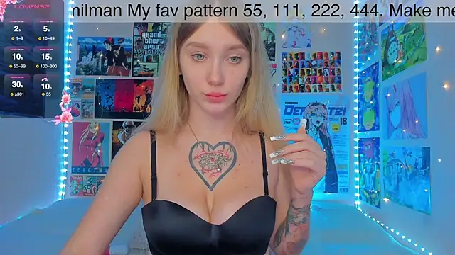 Snapshot of AliceMilman chatting on 27, 12, 2024 AliceMilman online show from 27, 12, 2024