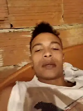 Snapshot of Black_Diamon_ chatting on 14, 12, 2025 Black Diamon online show from 14, 12, 2025