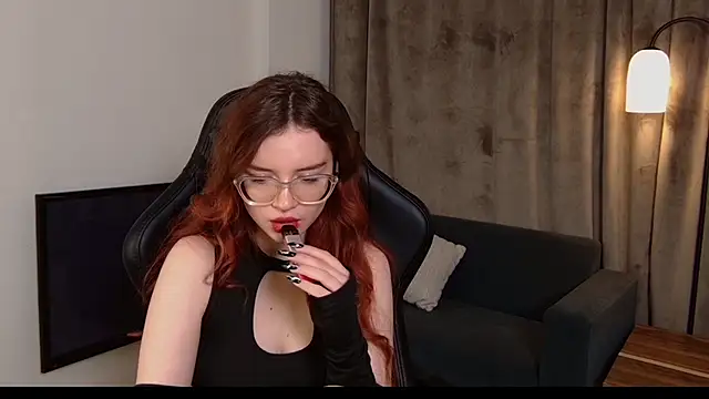 Snapshot of Sonya_Glen chatting on 18, 1, 2025 Sonya Glen online show from 18, 1, 2025