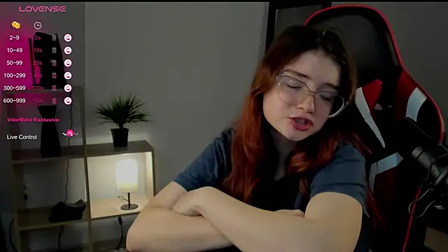 Snapshot of Sonya_Glen chatting on 9, 2, 2025 Sonya Glen online show from 9, 2, 2025