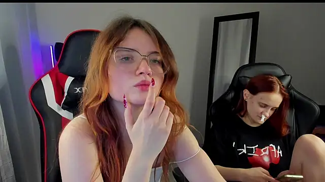 Snapshot of Sonya_Glen chatting on 21, 2, 2025 Sonya Glen online show from 21, 2, 2025