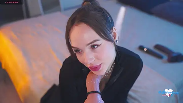 Bllowjoyy online show from 2, 10, 2025