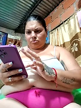 Snapshot of chubby_sexy_big_tits chatting on 17, 2, 2025 chubby sexy big tits online show from 17, 2, 2025