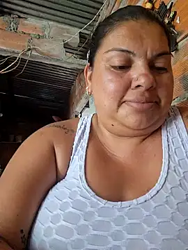 Snapshot of chubby_sexy_big_tits chatting on 1, 3, 2025 chubby sexy big tits online show from 1, 3, 2025