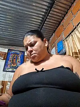 Snapshot of chubby_sexy_big_tits chatting on 4, 3, 2025 chubby sexy big tits online show from 4, 3, 2025