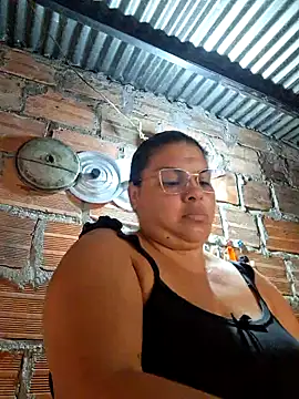 Snapshot of chubby_sexy_big_tits chatting on 4, 3, 2025 chubby sexy big tits online show from 4, 3, 2025