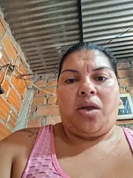Snapshot of chubby_sexy_big_tits chatting on 5, 3, 2025 chubby sexy big tits online show from 5, 3, 2025