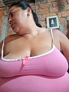 Snapshot of chubby_sexy_big_tits chatting on 12, 3, 2025 chubby sexy big tits online show from 12, 3, 2025