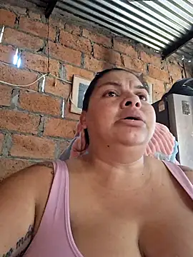 Snapshot of chubby_sexy_big_tits chatting on 21, 9, 2025 chubby sexy big tits online show from 21, 9, 2025