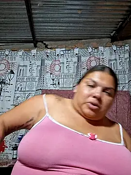 Snapshot of chubby_sexy_big_tits chatting on 4, 10, 2025 chubby sexy big tits online show from 4, 10, 2025