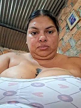 chubby sexy big tits online show from 11, 11, 2025