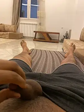 Snapshot of Lahcene chatting on 5, 2, 2026 Lahcene online show from 5, 2, 2026