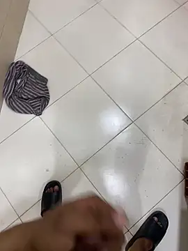 Snapshot of Lahcene chatting on 11, 2, 2026 Lahcene online show from 11, 2, 2026