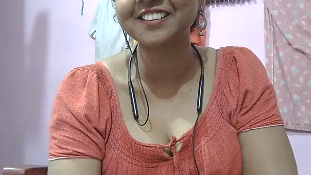Snapshot of Suhana-sapna chatting on 24, 5, 2026 Suhana-sapna online show from 24, 5, 2026
