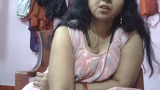 Snapshot of Suhana-sapna chatting on 8, 7, 2026 Suhana-sapna online show from 8, 7, 2026