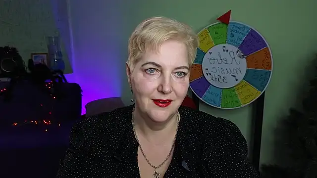 Sandra Snow online show from 20, 2, 2025