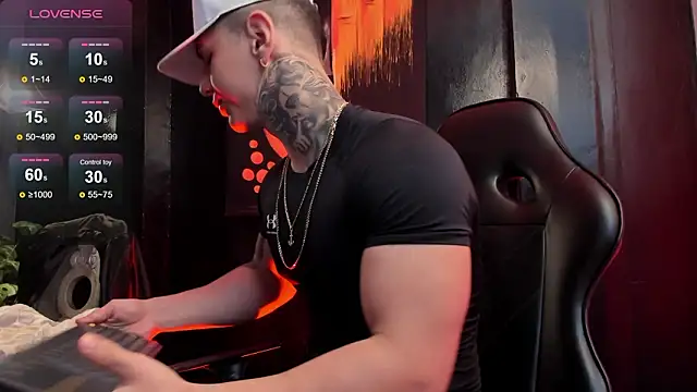 Flynn Riider online show from 17, 2, 2026