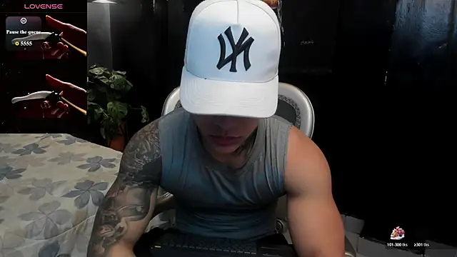 Snapshot of Flynn_Riider chatting on 27, 4, 2026 Flynn Riider online show from 27, 4, 2026