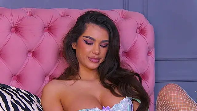 Snapshot of Nicole_Diva chatting on 20, 1, 2025 Nicole Diva online show from 20, 1, 2025