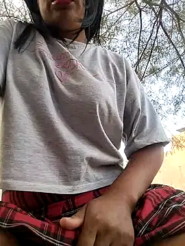 Danna-linyi online show from 19, 3, 2025