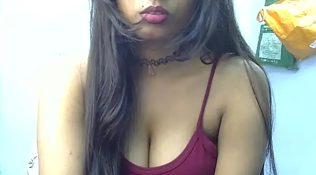 hinaa khan online show from 15, 3, 2025
