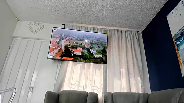  Natassia Dreams online show from 9, 3, 2025