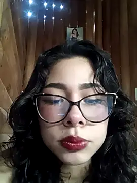 Snapshot of Kyomisweet chatting on 9, 1, 2025 Kyomisweet online show from 9, 1, 2025