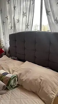 Gabriela-Parker  online show from 7, 2, 2025